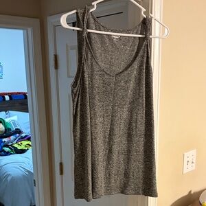 Old Navy Brand Gray Women's Sleeveless Tank Top - Classic Comfort